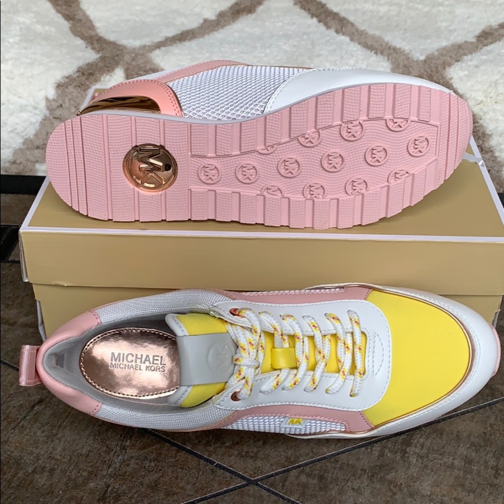 MICHAEL KORS MADDY TRAINER MESH OPTIC WHITE - Picture 3 of 16